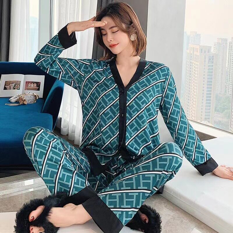 性感睡衣女春秋2026新款冰丝长袖网红套装外穿仿真丝大码家居服冬