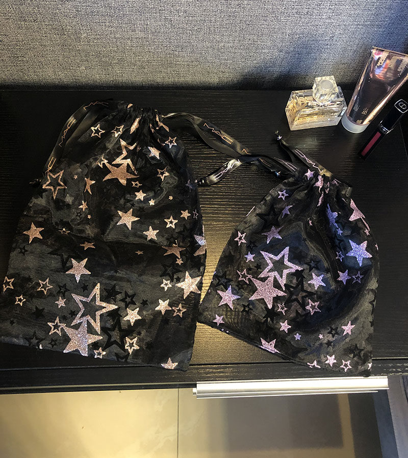 四件包邮 出口欧美MAC黑色网纱五角星亮片植绒抽绳袋束口袋收纳袋