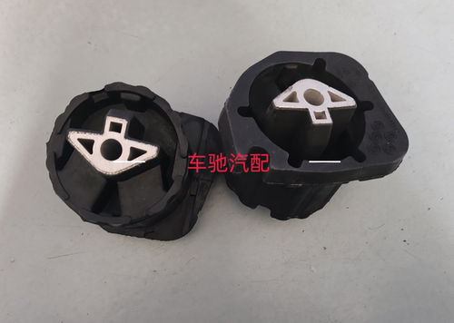 适用宝马X3X5X7分动箱机脚胶E83E71四驱分动箱衬套支撑垫支架胶