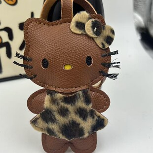 （现货）豹纹裙哈喽KT猫包包挂件钥匙扣书包背包挂饰挂绳蝴蝶结