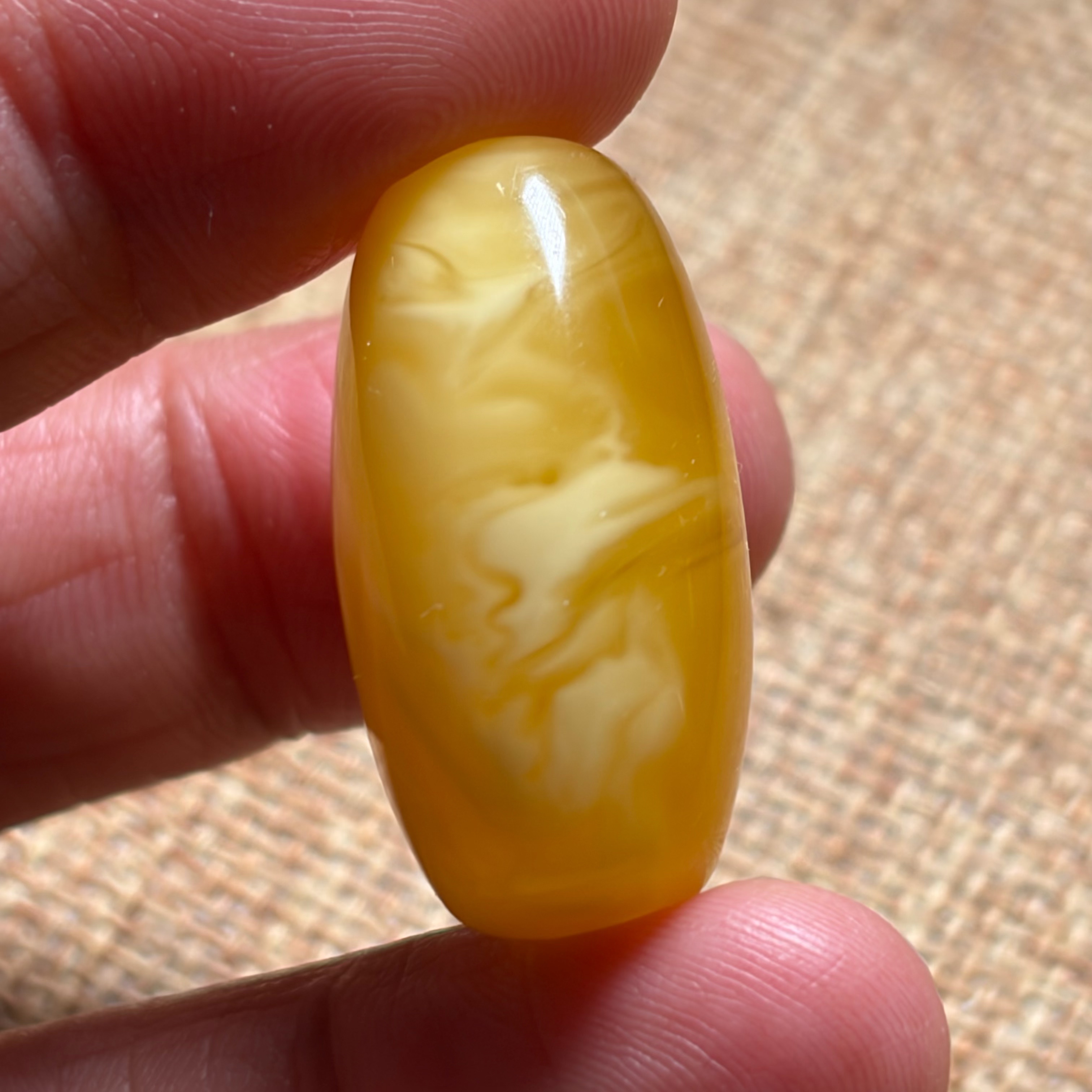 天然俄料蜜蜡金妖白扁桶5.4克勒子全品无暇俄料国矿一级料手工货
