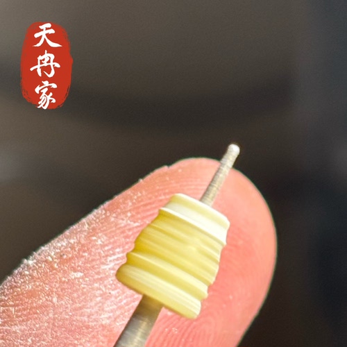 天然俄料蜜蜡手工佛塔全品无暇原矿无优化可根据需要定制定制保真
