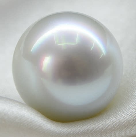 正圆珍珠粉压制单颗裸珠可做吊坠