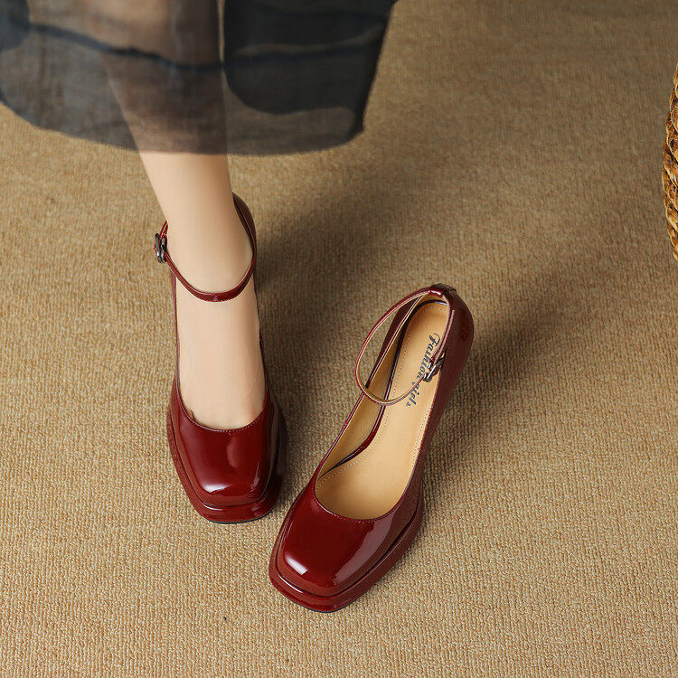 高跟单鞋女2025春夏新款真皮方头红色一字带粗跟百搭玛丽珍女鞋