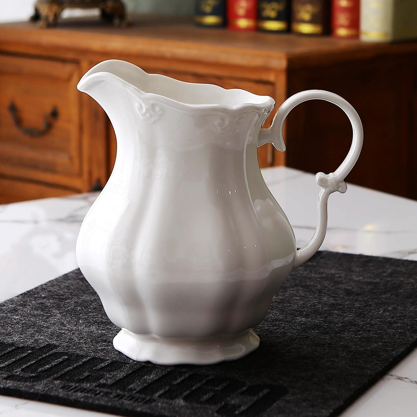 欧式轻奢工艺陶瓷白色釉下彩瓷器大奶罐 纯色鲜花水培绿植瓶 瑕疵,餐饮具,奶罐,淘宝优惠券,粉丝福利购,淘宝优惠卷