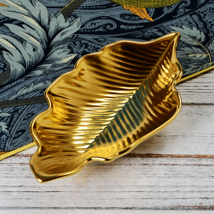 北欧风格简约白色陶瓷树叶盘 欧系下午茶点糕点小餐盘 美食盘瑕疵