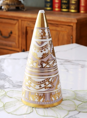 欧式陶瓷装饰塔金色花纹摆件