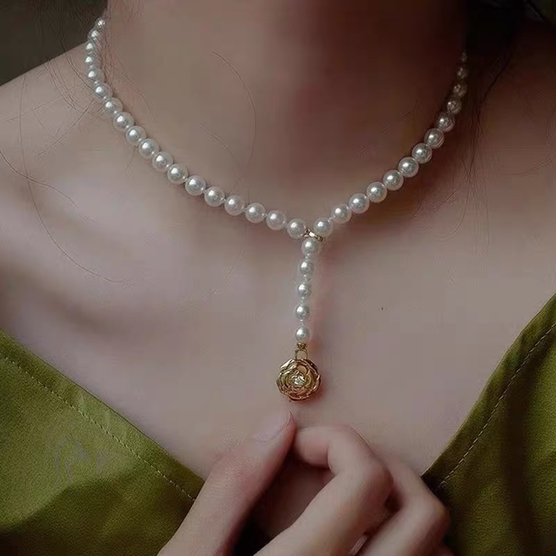 一款多戴淡水真珍珠项链吊坠毛衣链两用近正圆正品强光礼物