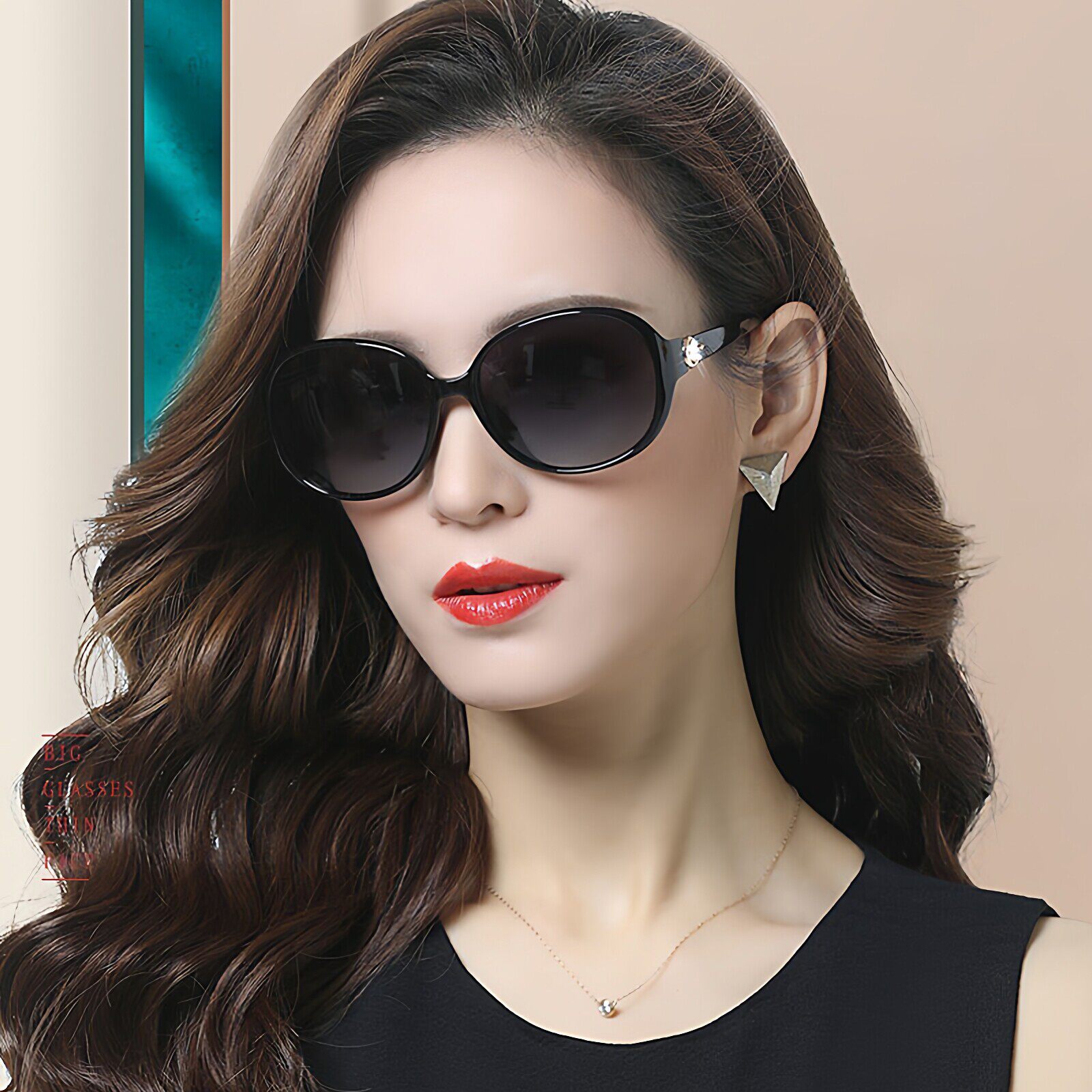 2026新款时尚偏光太阳镜女士大框点钻潮防紫外线眼镜优雅百搭墨镜