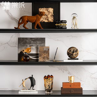 现代轻奢高级感客厅开放格摆件样板房书架办公室背景壁龛软装饰品