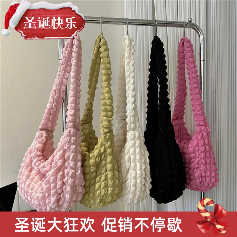 Large Capacity Shoulder Bag Embroidered Plaid Quilted Crossb