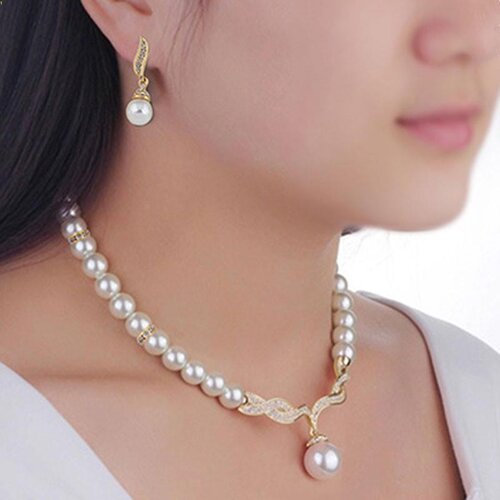 Women's 2 Piece Jewelry Sets One Gold Color Necklace +