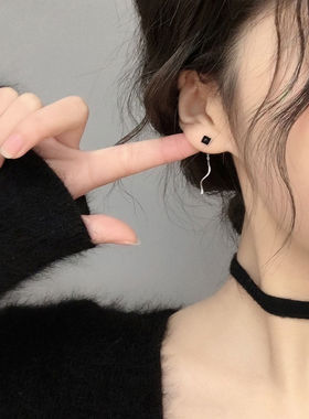 Vivian自制 波浪耳线长款气质韩国简约黑色方块耳环个性学生耳饰