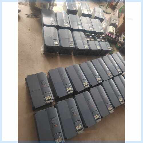议价FRN18 F1S-4C变频器 三相380-480V