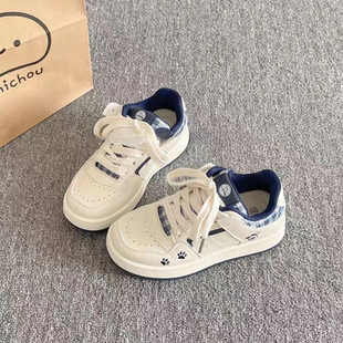 韩系爆款板鞋女款2025新款春秋厚底小白鞋百搭休闲学生小众面包鞋