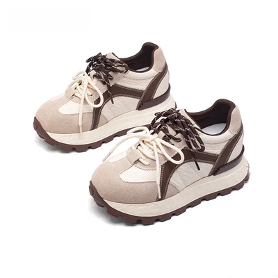 小个子增高女鞋2025秋款复古真皮厚底休闲百搭运动鞋阿甘德训鞋女