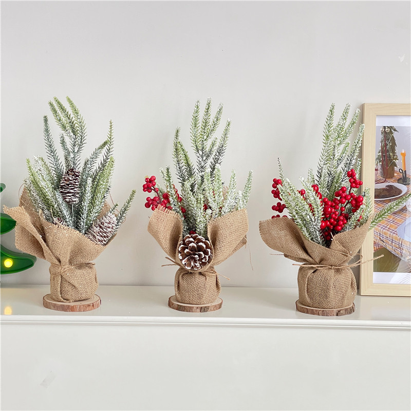 圣诞节装饰品松果圣诞树摆件