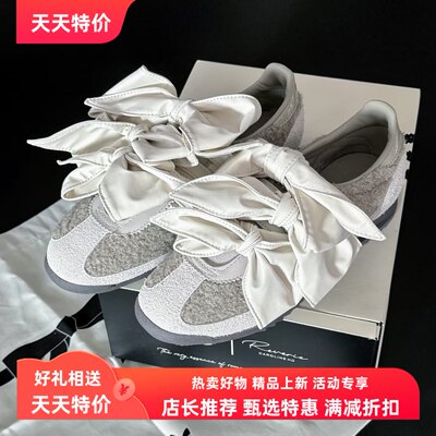 阿迪达斯休闲男女系蝴蝶结运动鞋