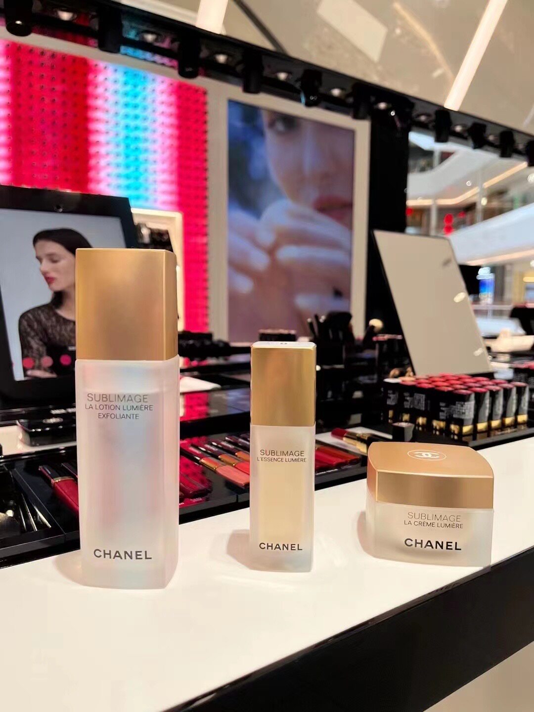 CHANEL 香奈儿奢华焕白精华40ML 抗氧化提升肤色精华液抗衰紧致