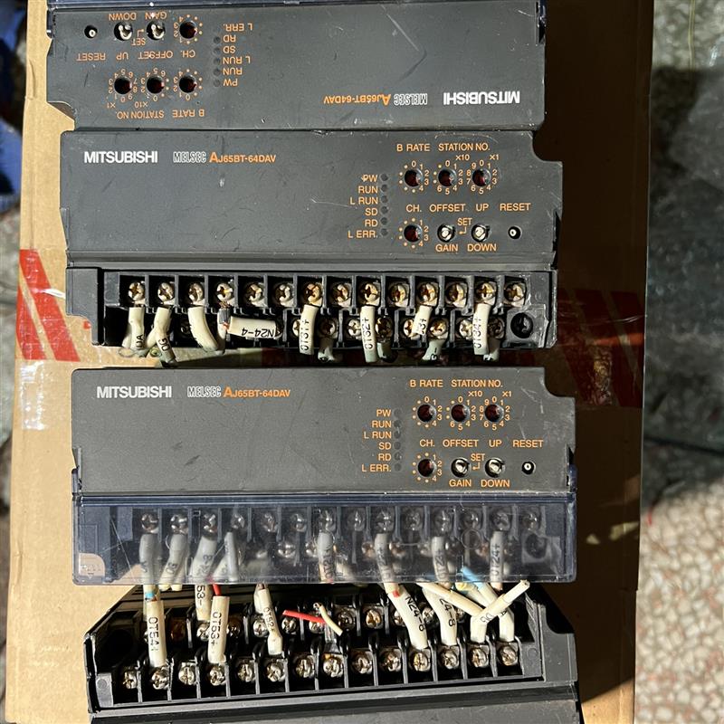 【议价】CC-LINK三菱AJ65BT-64DAV 可编程控制器