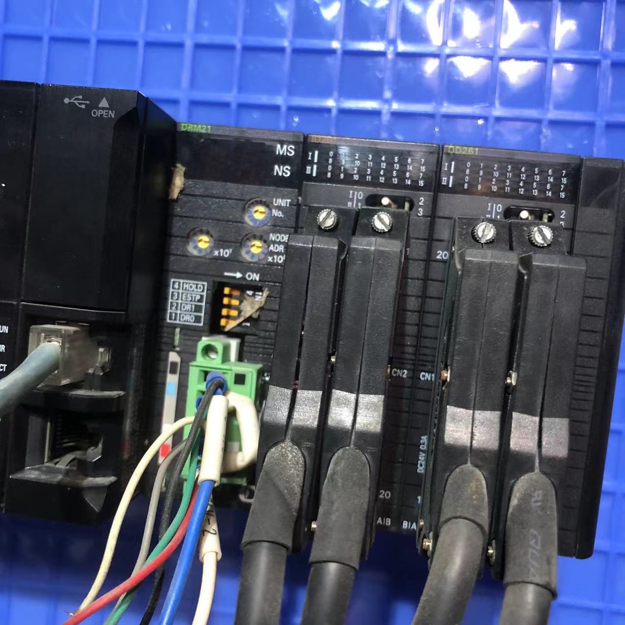 【议价】欧姆龙 OMRON NJ501-1300 ID261 DRM