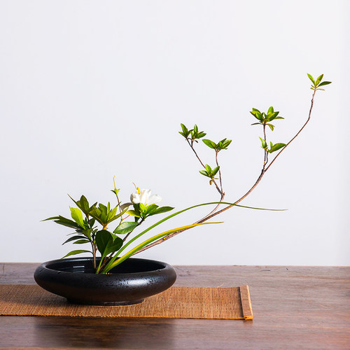 剑山插花器禅意陶瓷花盆插花复古