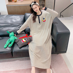 德绒加厚加长睡裙秋冬条纹小企鹅大码休闲睡衣女胖MM超长睡裙及踝