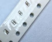 贴片PTC正温热敏电阻 0805 470R 50% 32V 90度 PRF21BC471QB2RA