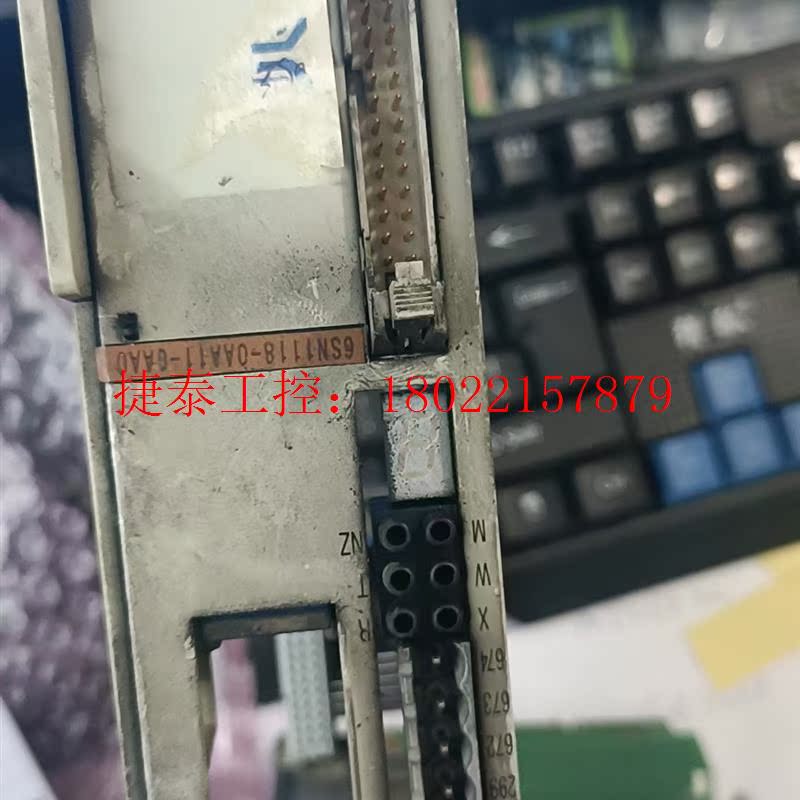 议价 西门子伺服轴卡 6SN1118-0AA11-0AA1 实物拍