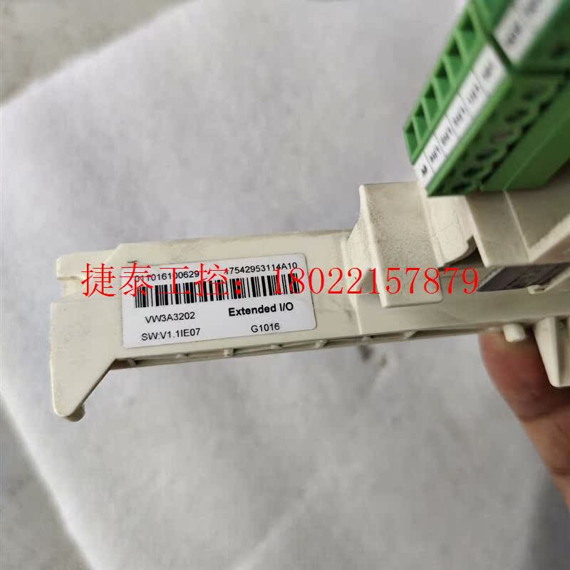 议价 施耐德变频器VW3A3202,拆机功能包好,有需要的联系,包