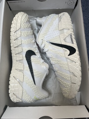 Nike Ja 3 莫兰特三代 