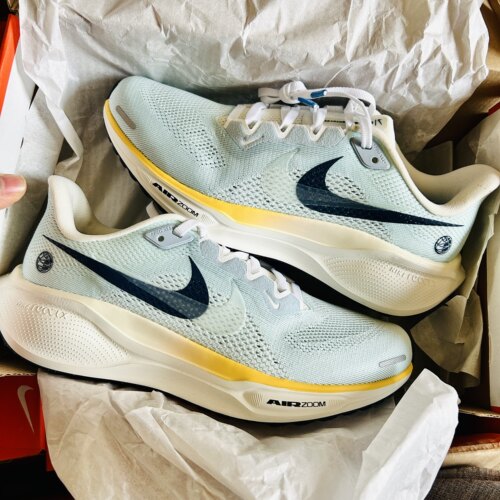 耐克Nike Air Zoom Pegasus 41 舒适减震跑步鞋女款FD2723 IH7348