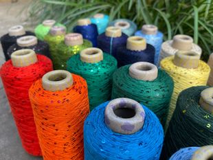 燕赵蠡 费雯丽2023新品丝光烧毛珠片纱 专业配线超细 出口特色线