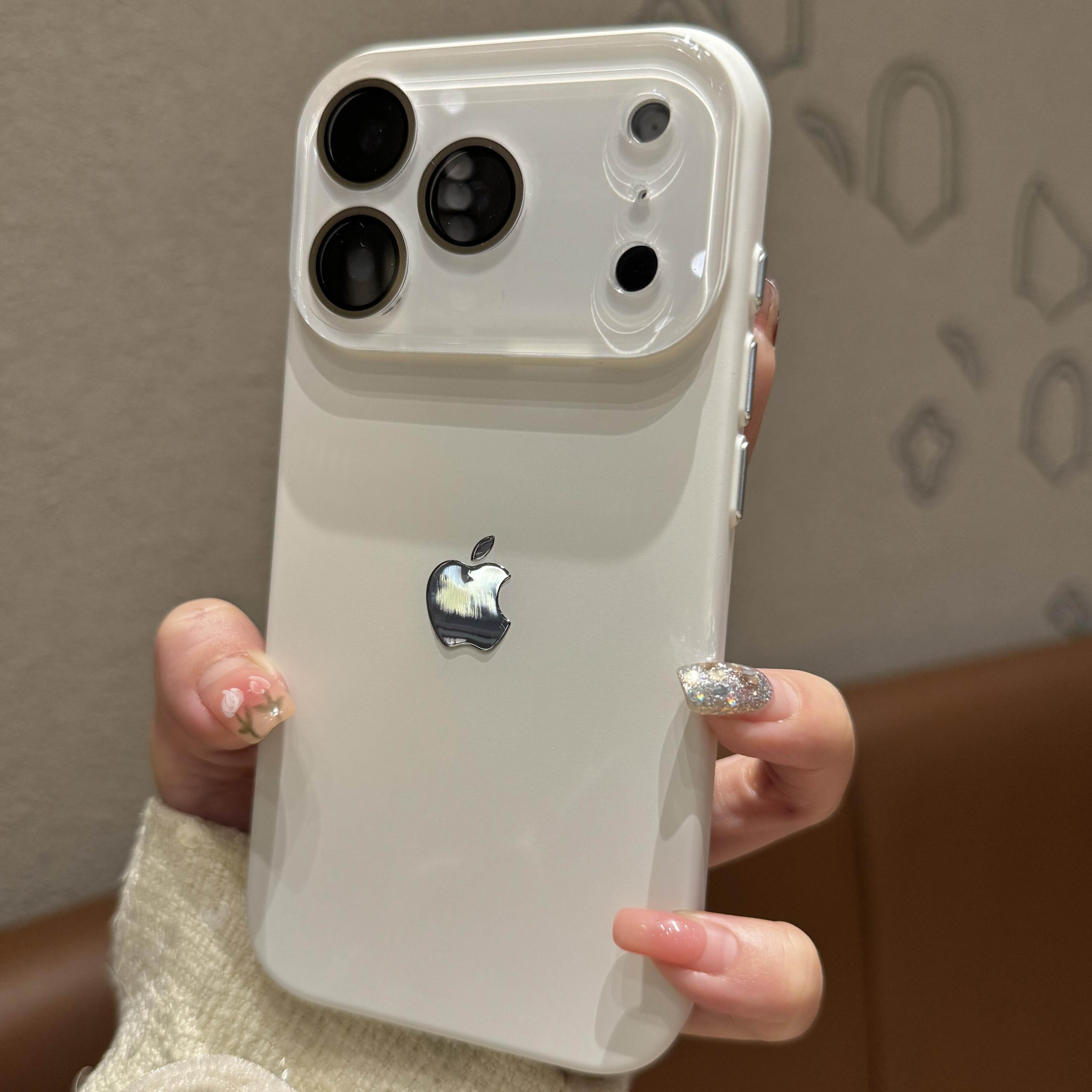 巨好看的温柔白全包水晶镜头适用苹果17pro手机壳Air肤感磨砂iphone16promax新款15超薄14plus网红爆款13/12