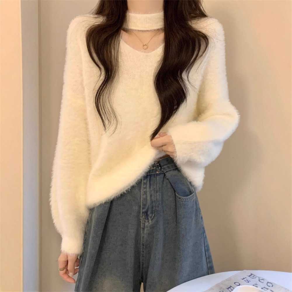 白色挂脖马海毛毛衣女秋冬软糯