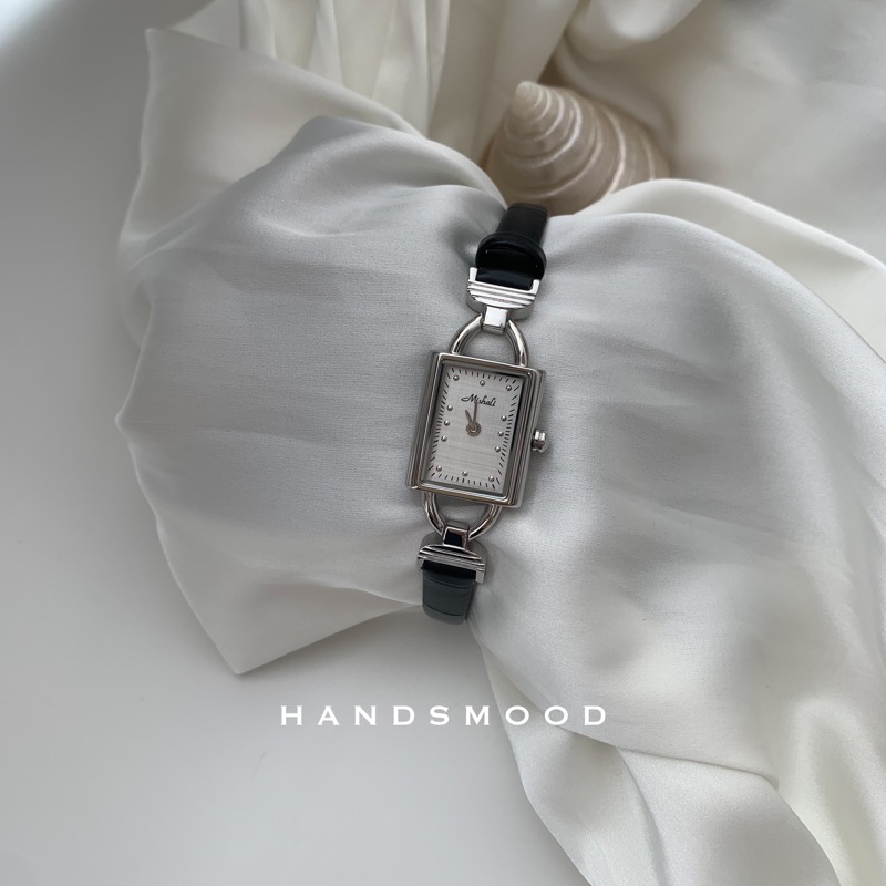 handsmood 真皮细带方形小表盘小众高级气质女腕表百搭手表AM149