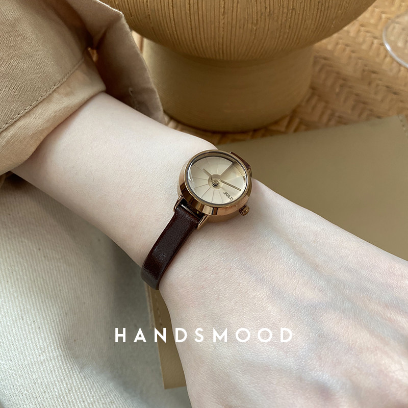 handsmood韩国休闲时尚ins小表盘气质简约皮带石英小众手表女AJ08