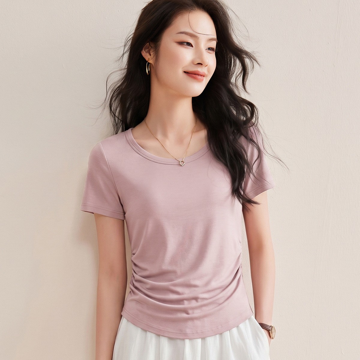 2026夏季新款小蛮腰U领莱赛尔天丝修身短袖T恤女透气凉感半袖上衣