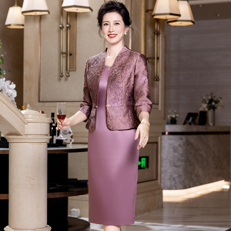 高贵结婚妈妈婚宴喜服两件套年轻高端喜婆婆礼服女小个子2025新款