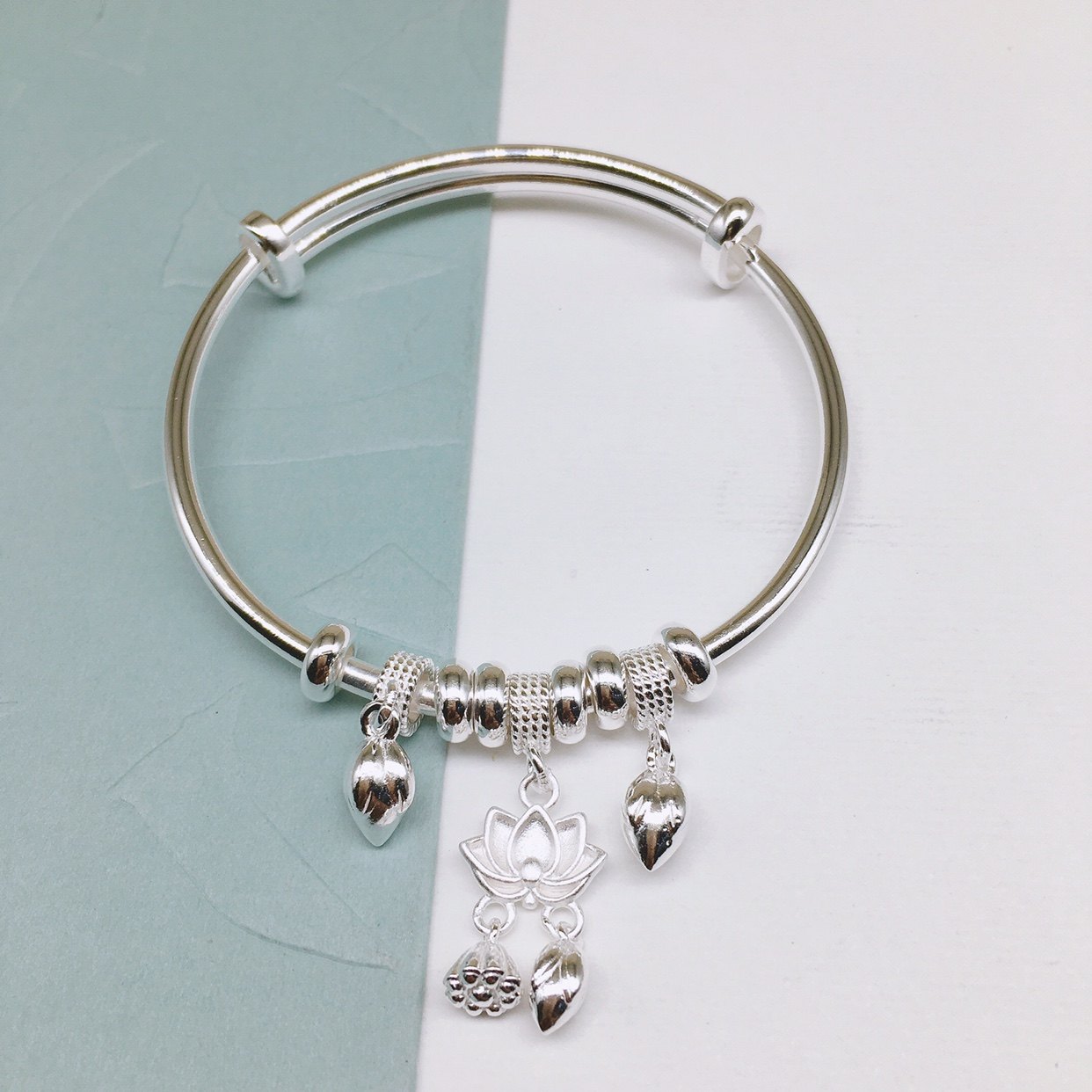 胜银·推拉口两世欢莲花莲蓬吊坠纯银手镯时尚送女生礼物足银999,饰品/流行首饰/时尚饰品新,银饰手镯,淘宝优惠券,粉丝福利购,淘宝优惠卷