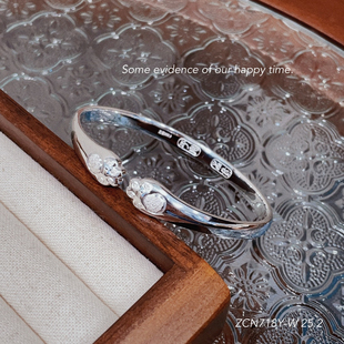 胜银·猫爪镯亮面足银999.9手镯实心内刻平安喜乐小女生纯银手镯