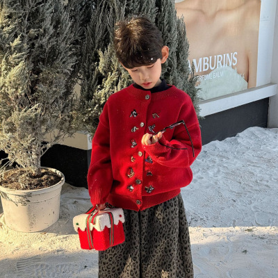 2025冬季新款韩系卡通针织开衫男童毛衣加厚慵懒风软糯外套潮