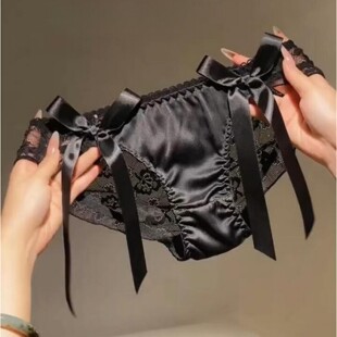 诱惑芭蕾黑天鹅~丝带蝴蝶结好撩人~法式性感低腰缎面网纱高叉内裤