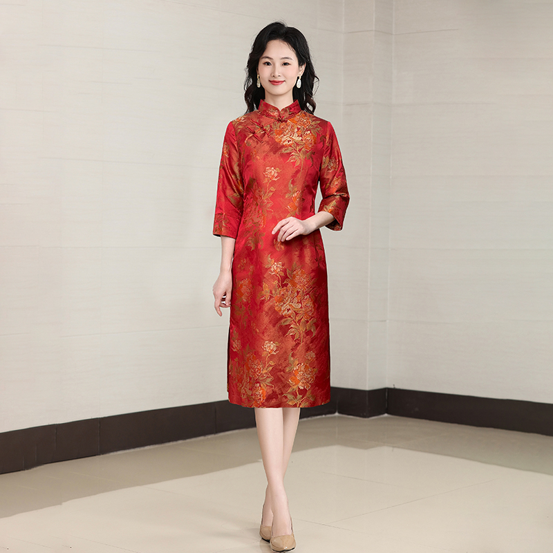 秋季宋锦改良旗袍高贵气质优雅显瘦2025新款早秋红色妈妈婚宴礼服