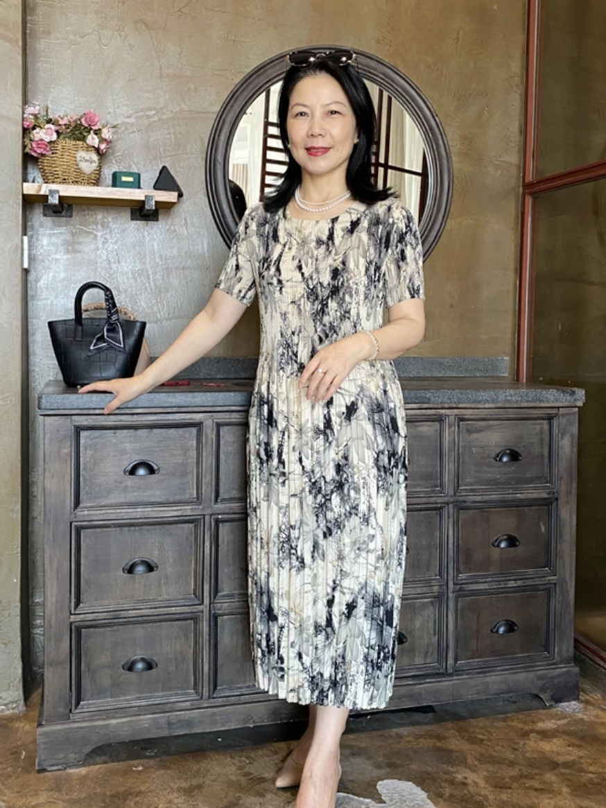妈妈装裙子真丝显瘦印花中年柔A