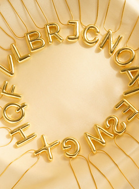 不锈钢英文字母项链吊坠百搭简约款式洗澡佩戴不掉色锁骨链工厂