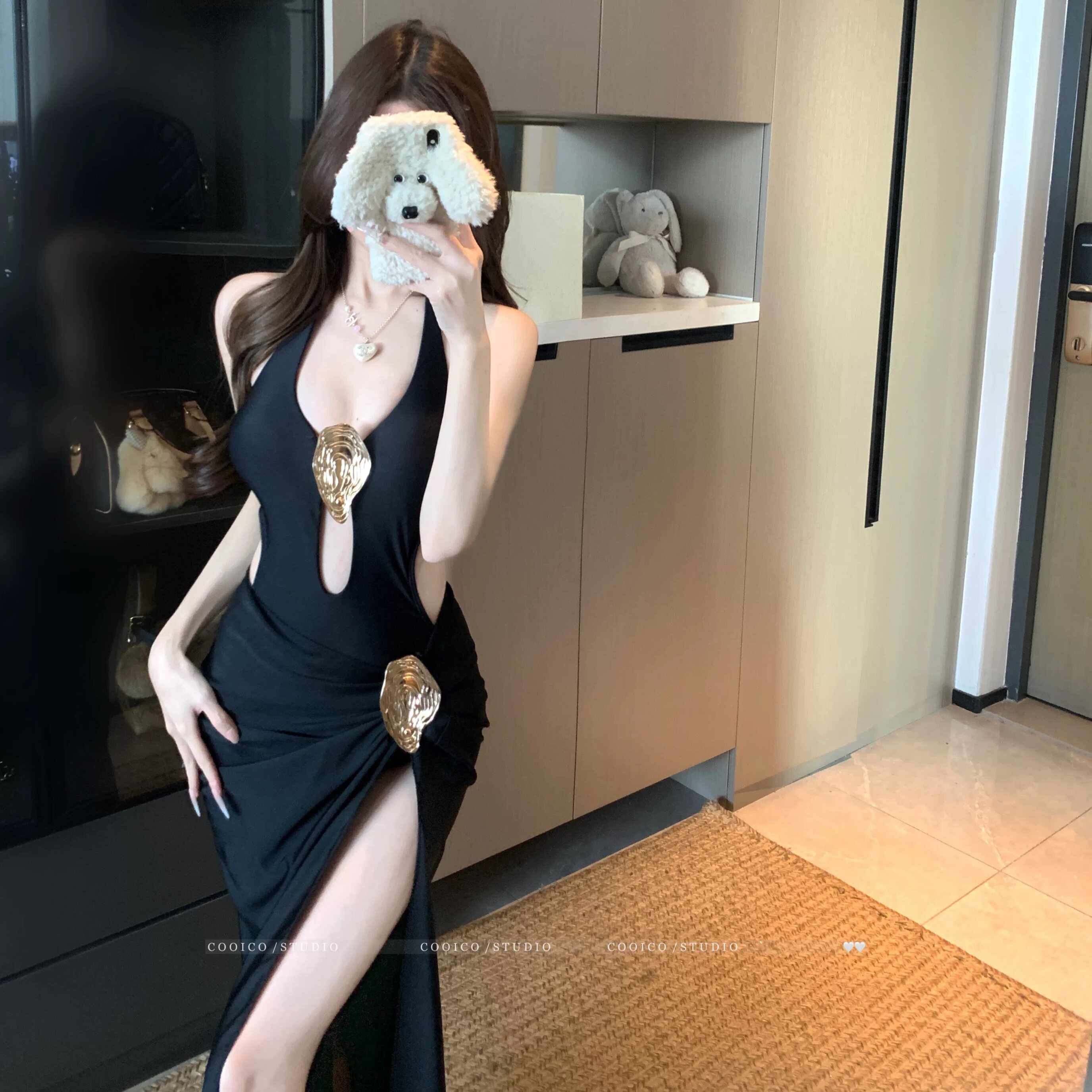 泳衣女新款性感度假风连体比基尼两件套黑色挂脖镂空开衩小胸温泉