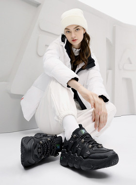 Fila/斐乐秋季新款女子户外时尚百搭舒适休闲运动鞋F52W442197F