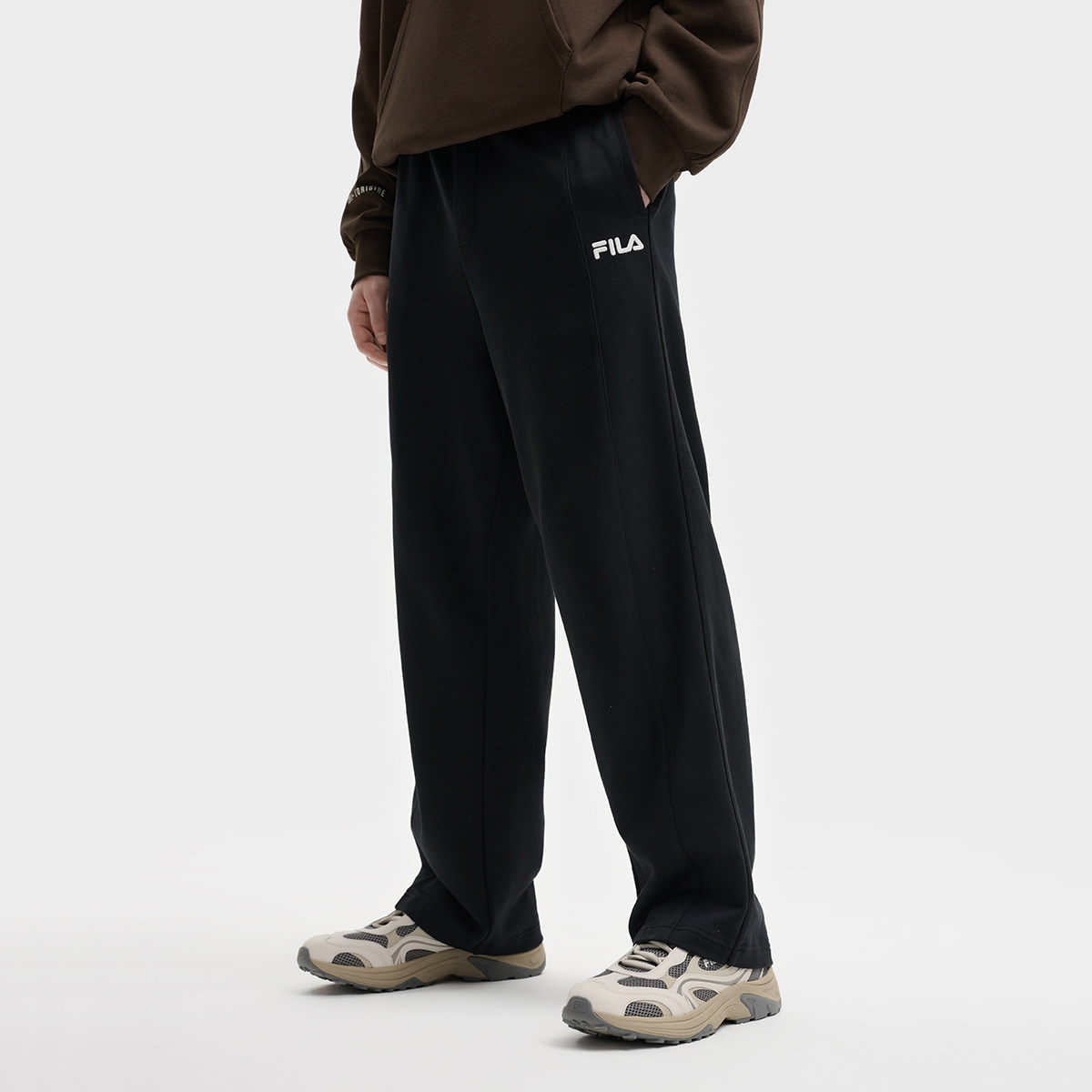 Fila/斐乐秋季新款男子户外时尚休闲运动舒适针织长裤F11M539610F