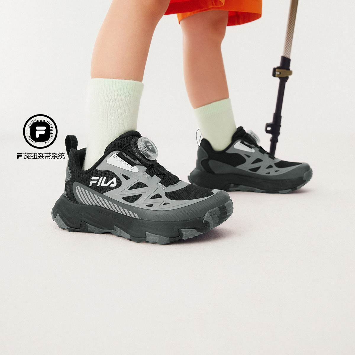 斐乐灵豹4代男小童儿童户外鞋